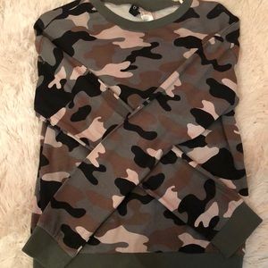 H&M Army fatigue long sleeve shirt